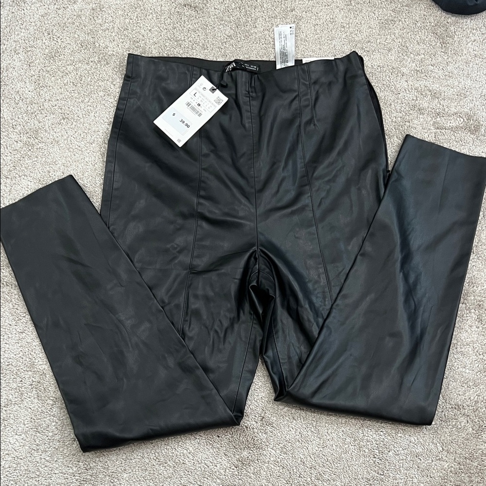 Brand new w/ tags size L Zara black hi-rise leggings